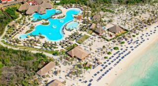 Photograph of Grand Palladium Kantenah Resort Hotel