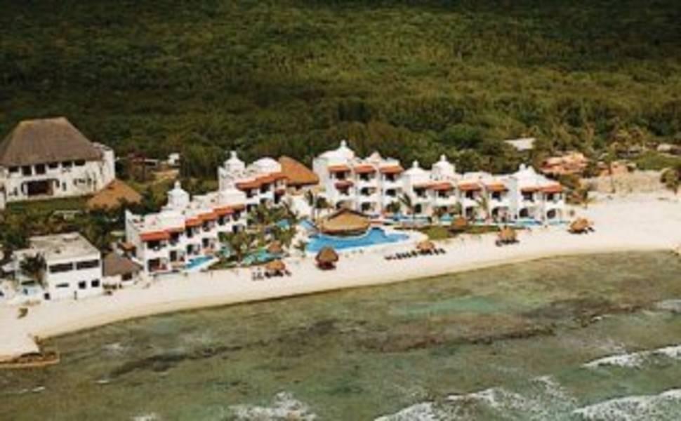 Holidays at Hidden Beach Resort Hotel in Akumal, Riviera Maya