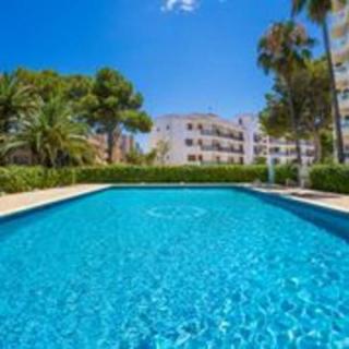 Photograph of Las Palomas Apartments