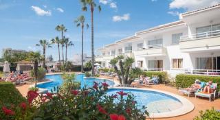 Book Universal Aparthotel Elisa online