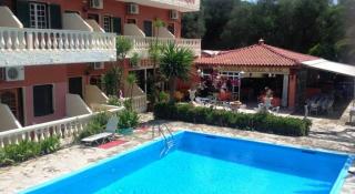Book Flamingo Apartments online