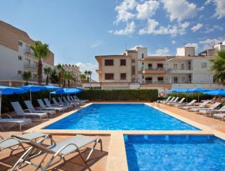 Book JS Can Picafort Hotel online
