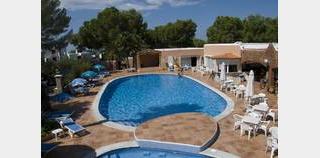 Photograph of Club Aquarium Apartments
