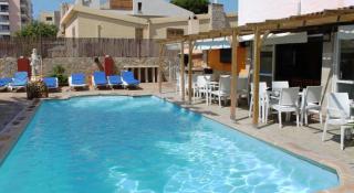 Photograph of Raxa Hotel