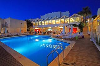 Book VG Resort & Spa online