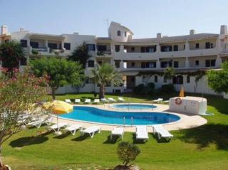 Book Clube Maria Luisa Apartments online
