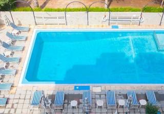 Book San Remo Hotel online