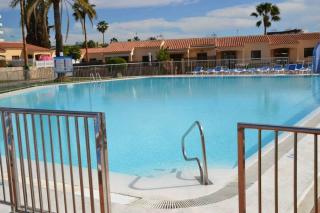 Book Santa Fe Bungalows online