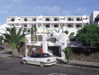 Book Villa Canaima Apartments online
