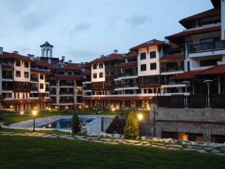 Book Royal Towers Hotel online