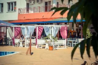 Photograph of Panorama Fort Beach Complex