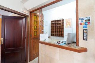 Photograph of Apolo Hostal