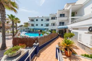Photograph of Ses Roquetes Hotel