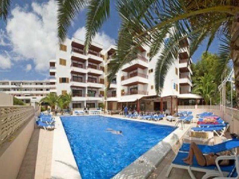 Holidays at Poseidon I Apartments in Playa d'en Bossa, Ibiza