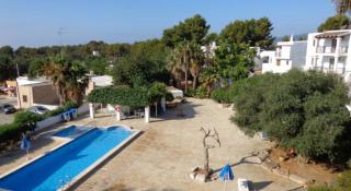 Photograph of Los Pinares Benet Apartments