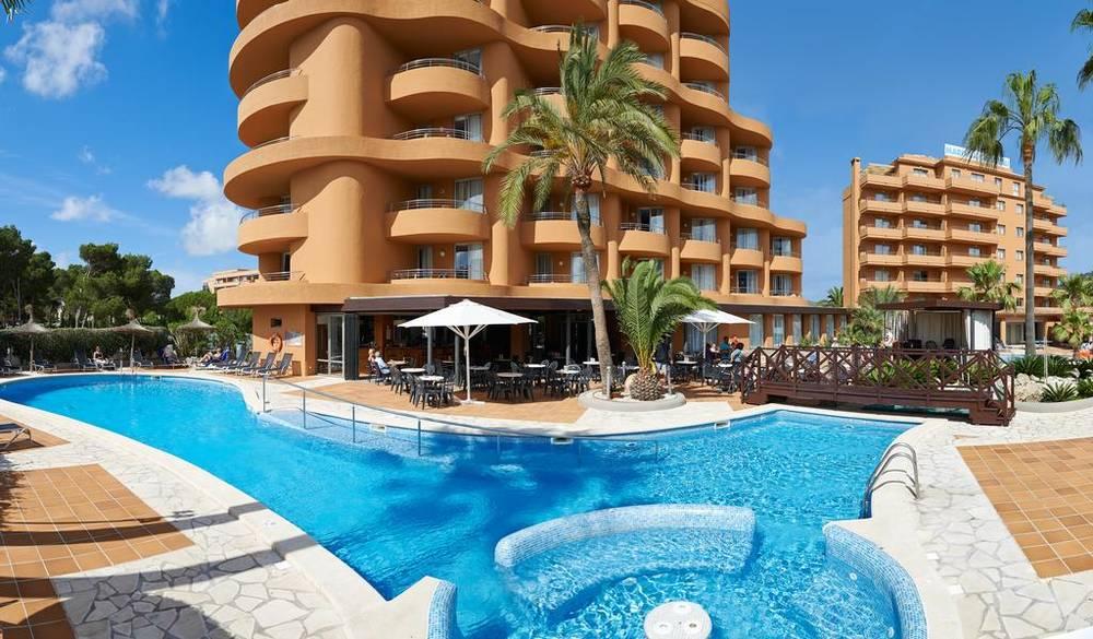 Holidays at Marins Cala Nau Hotel in Cala Millor, Majorca