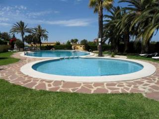 Photograph of Parque Denia Apartments