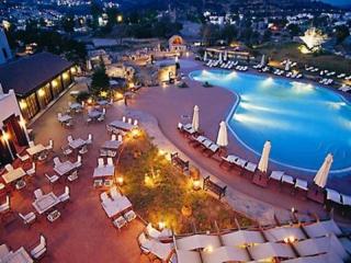 Book L'ambiance Resort online