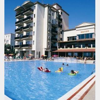 Book Seaview Suite Hotel online