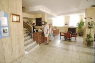 Photograph of Akdeniz Apartments