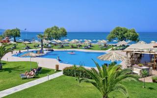 Photograph of Geraniotis Beach Hotel