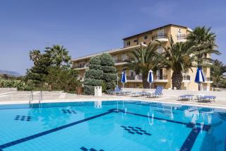 Photograph of Vantaris Garden and Corner Hotel