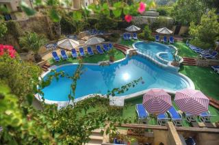 Book Cornucopia Hotel online