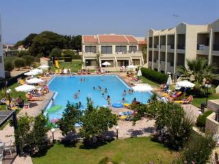 Photograph of Summerland Hotel & Bungalows