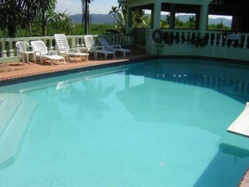 Holidays at Hidden Paradise Resort Hotel in Negril, Jamaica