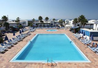 Book Hotel Coral Beach online