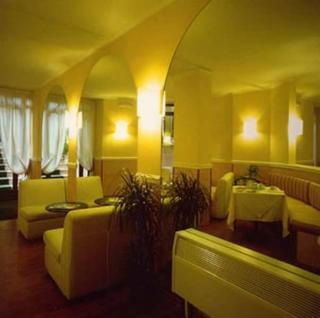 Photograph of Executive Hotel