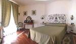 Holidays at Farnese Hotel in Rome, Italy