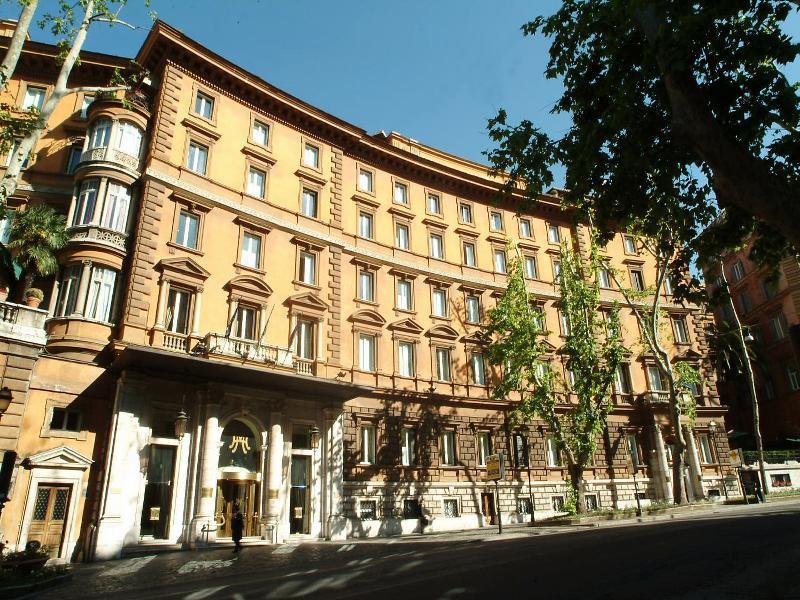 Majestic Rome Hotel, Rome, Italy. Book Majestic Rome Hotel online