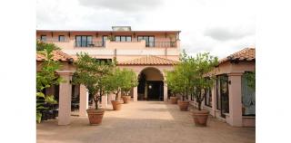 Photograph of Mancini Park Hotel
