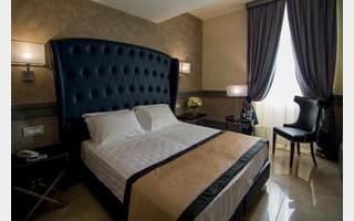 Photograph of Piazza Venezia Hotel