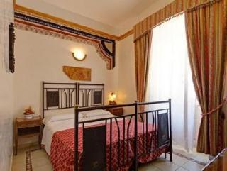 Book Robinson Hotel online