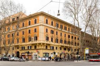 Book San Pietro Rooms Hotel online
