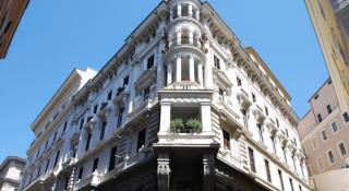Photograph of Le Petit Hotel
