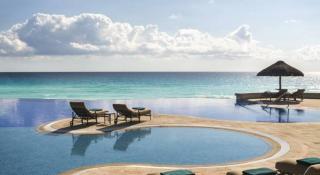 Photograph of JW Marriott Cancun Resort and Spa Hotel