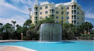 Photograph of Hilton Grand Vacations Suites at Seaworld