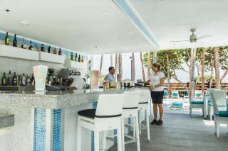 Photograph of Riu Plaza Miami Beach