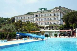 Photograph of Tennis Hotel