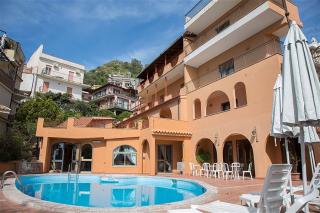 Photograph of Andromaco Palace Hotel