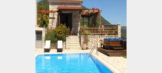Photograph of Nousia Villas