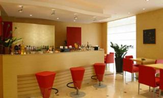 Photograph of Holiday Inn Milan Garibaldi Station Hotel