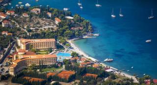 Book Albatros Hotel online