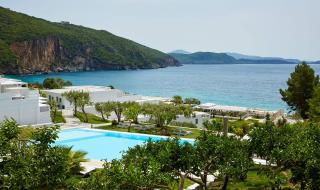 Photograph of Lichnos Beach Hotel and Suites