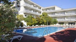 Book Treumal Park Apartments online