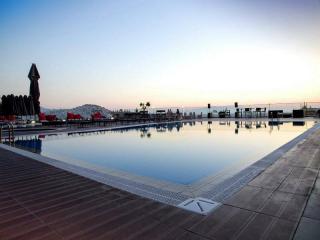 Book Marina Hotel online