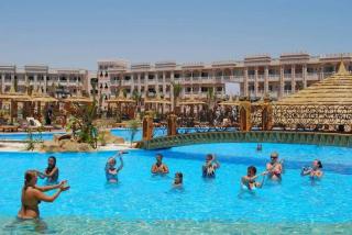 Book Albatros Palace online